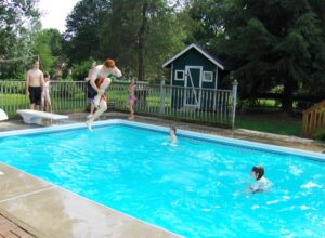 swimming_pool_summer_1153579_h